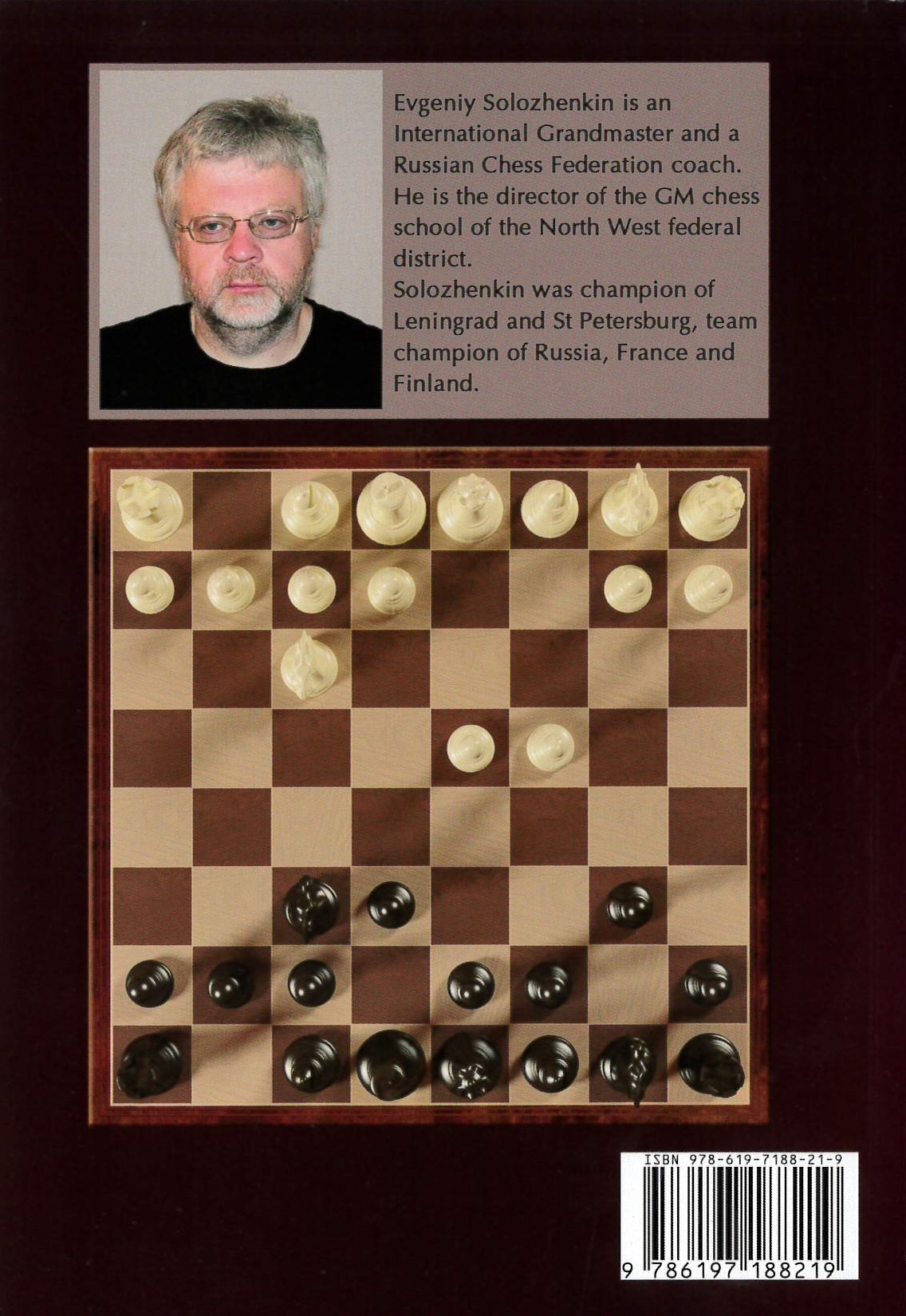 Solozhenkin: Play the Queen´s Indian Defence Rückseite eines Schachbuchs mit Porträt und Schachbrett