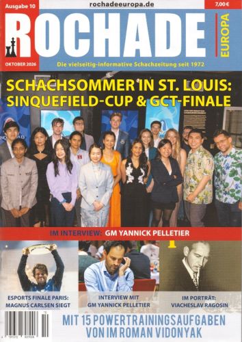 Cover der Schachzeitschrift ROCHADE EUROPA (Oktober 2026) mit großem Gruppenfoto von Schachspielern und Organisatoren, Headline ‚Schachsommer in St. Louis: Sinquefield-Cup & GCT-Finale‘ sowie kleineren Vorschaubildern zu Interviews und Porträts.