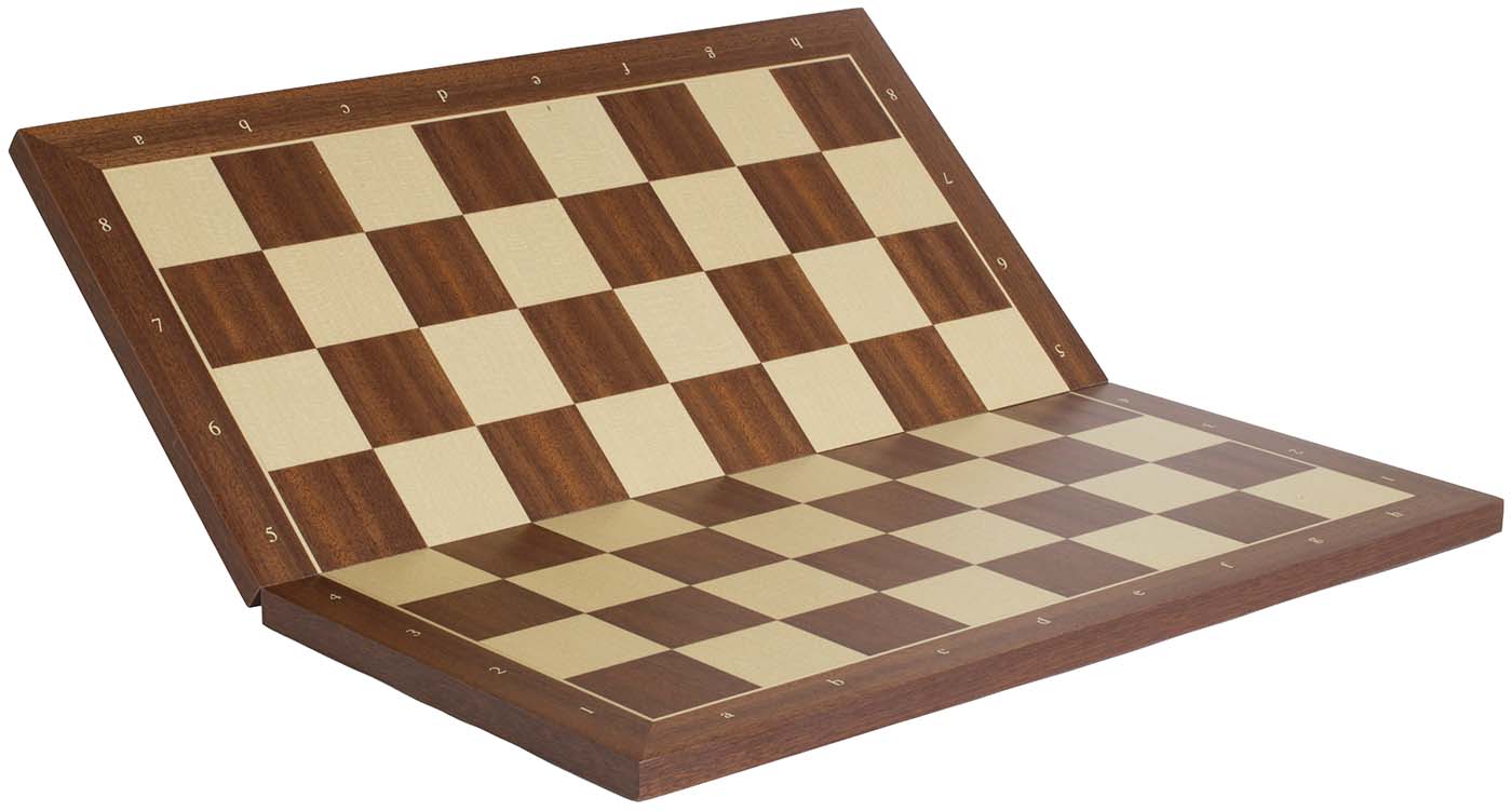 Aufgeklapptes faltbares Schachbrett aus Holz mit hellen und dunklen Feldern sowie Randbeschriftung (Algebraische Notation)